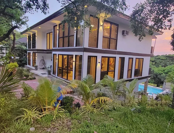 Waterfront Lot for Sale in Anvaya Cove Orchard Vista Community