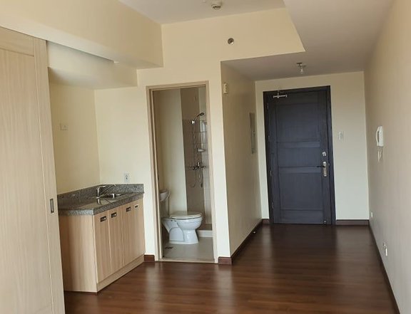 RENT TO OWN READY FOR OCCUPANCY CONDOMINIUM IN QUEZON CITY