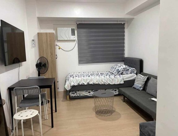 FOR RENT FURNISHED STUDIO MPLACE IN QUEZON CITY