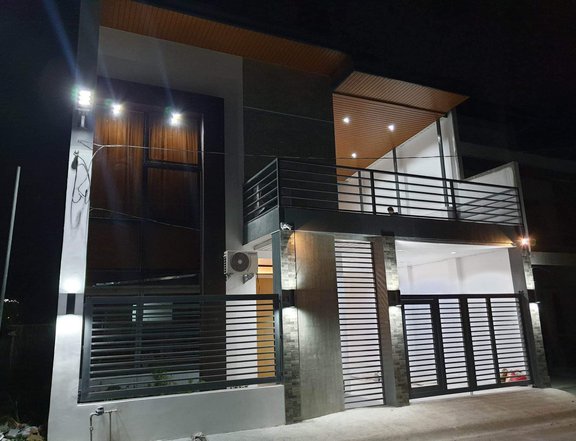 Two Storey House with Dipping POOL located in Mabalacat, Pampanga