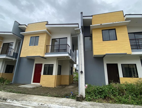 3 BR Single Detached House For Sale in Santa Rosa Laguna near SM City