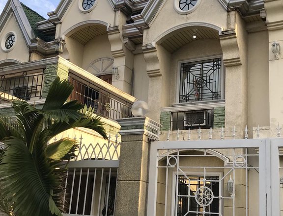 6-bedroom Single Detached House For Sale in Novaliches