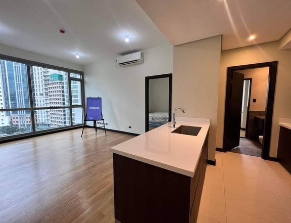 RFO & Semi-Furnished 1 bedroom Condominium for Sale at Westin Ortigas