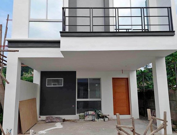 3BR Preselling house and lot for sale in Guadalupe Cebu City
