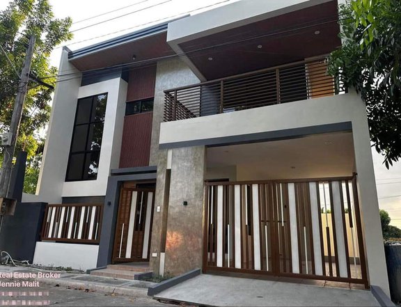 3-bedroom House For Sale in Mabalacat Pampanga