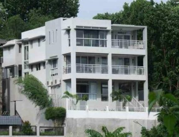 Five Bedrooms House with Pool Overlooking the Mountain in Maria Luisa