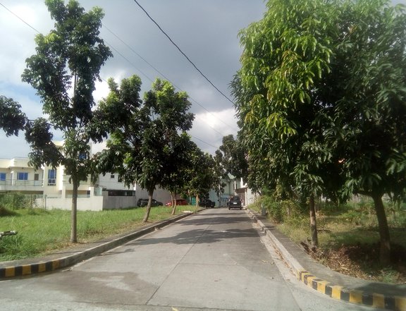 Affordable LOT FOR SALE in QUEZON CITY