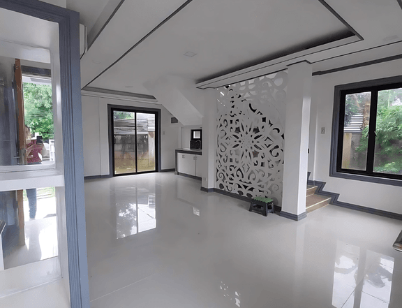 3-bedroom Single Detached House For Sale in Dasmarinas Cavite