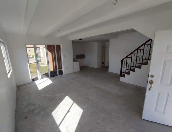 For Sale House and Lot with 5 Bedrooms in Mexico, Pampanga
