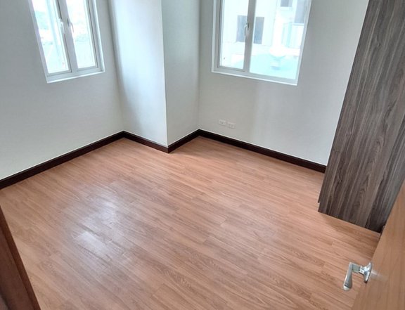 Pasay Gem: Stylish Two-Bedroom Condo for Sale