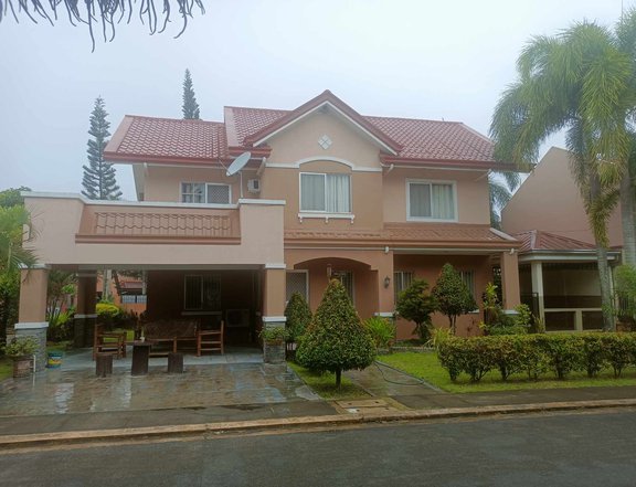 4BR House For Sale in Greenwoods Height Dasmarinas Cavite