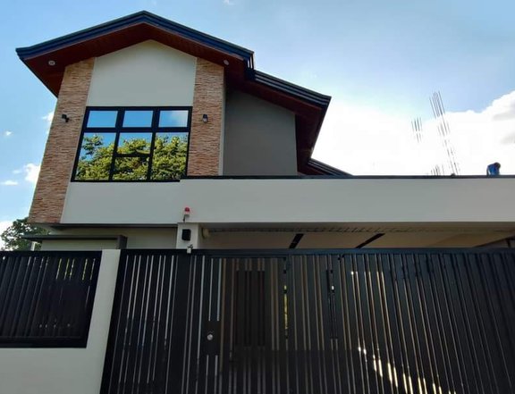 Exquisite 3-bedroom House For Sale in San Fernando Pampanga