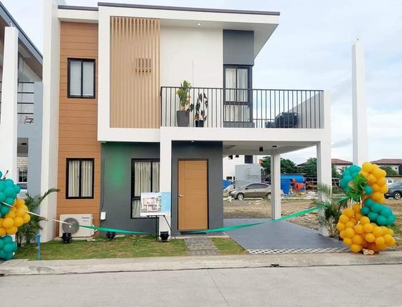 2 Bedroom House and Lot For Sale in  Lapu-lapu City, Cebu near CCLEX