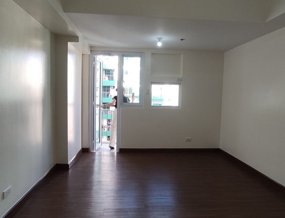 palm beach west rent to own ready for occupancy 2bedroom near double dragon tytana pasay