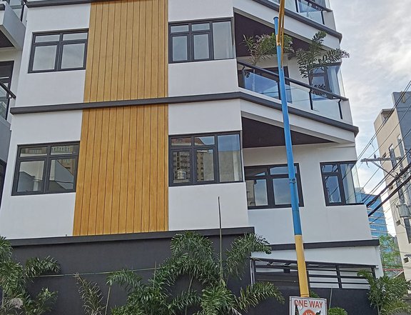 RFO 4-bedroom Townhouse For Sale in Mandaluyong Metro Manila