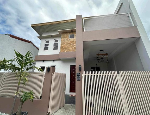 Furnished Modern 4-bedroom House For Sale in Angeles Pampanga