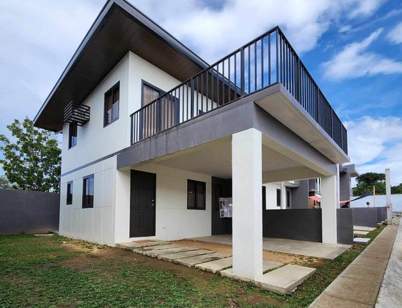 3-BR Single Attached House For Sale in Trece Martires Cavite