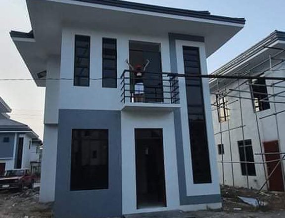 ASSUME! 3-bedroom House For Sale in Bacolod Negros Occidental