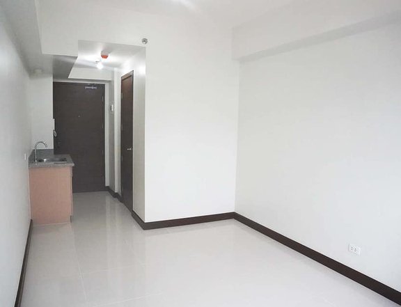 RFO condo for sale near Dela Salle University