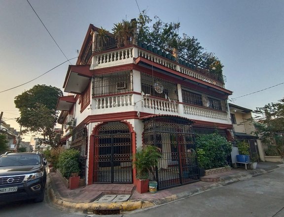 Pre-Owned 5-bedroom Rowhouse For Sale in Marilao Bulacan