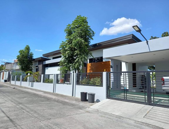 3-bedroom Solar-Powered House For Sale in Angeles Pampanga