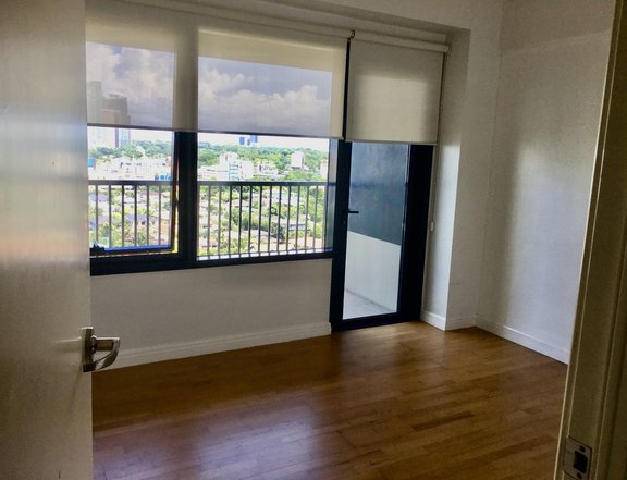 Good Investment in One Rockwell for Sale, 2 Bedroom Unit in Makati