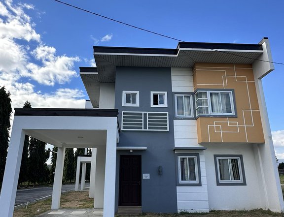 4-bedroom Single Attached House For Sale in Tiera Rica San Fernando, Pampanga -  Darra Model