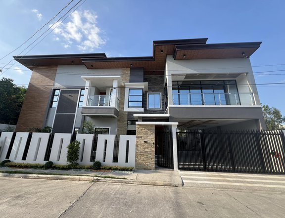 4-bedroom Single Detached House For Sale in Mabalacat Pampanga