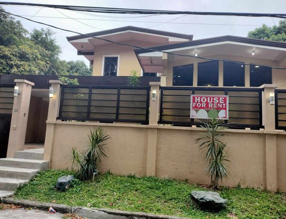 HOUSE AND LOT FOR RENT IN ALABANG