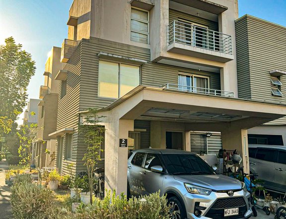 FOR SALE: 3 Storey 3BR Ametta Place Townhouse Corner Lot in Pasig City