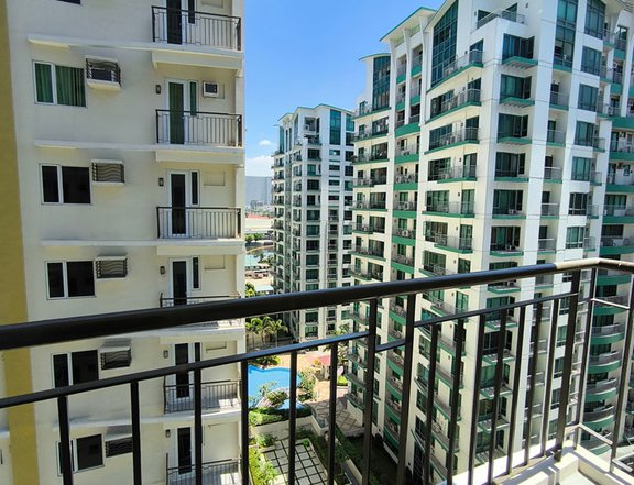 Pasay Palm Beach Villas condo in pasay ready for occupancy