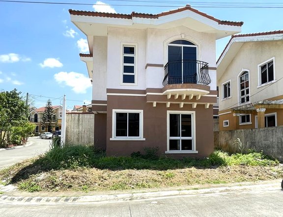 3-bedroom Single Detached House For Sale in Silang Cavite