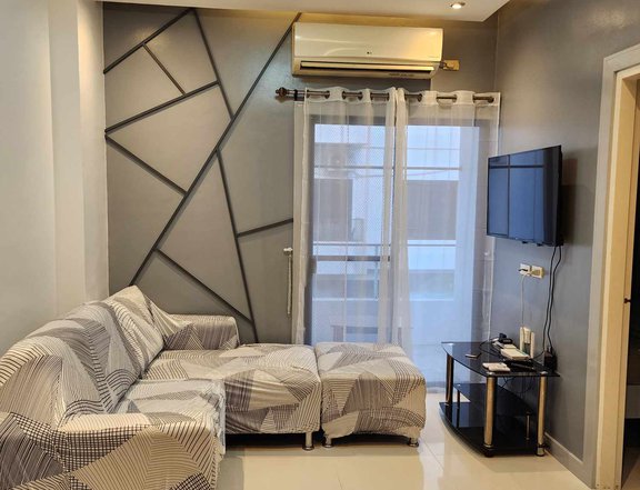 2-BEDROOM CONDO UNIT FOR RENT IN ANGELES CITY, PAMPANGA NEAR SM CLARK AND WALKING STREET