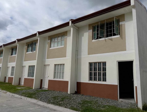 2-bedroom Townhouse For Sale in San Fernando Pampanga