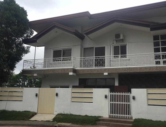 6-bedroom House For Rent in Pueblo Golf Estates, Cagayan de Oro