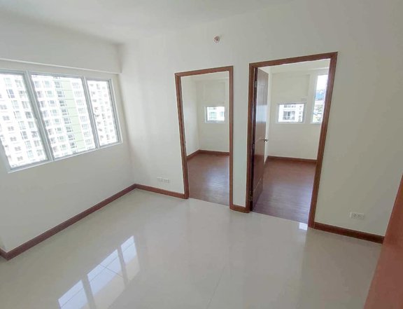 2 Bedroom condo in Pasay near OKADA Solaire City of Dreams Airport