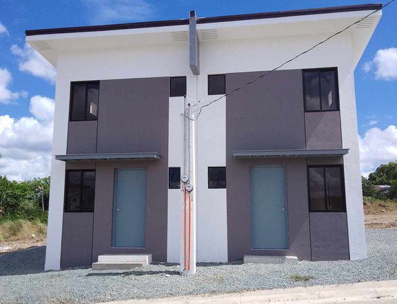 2 storey Duplex townhomes for sale in Trece Martires, Cavite