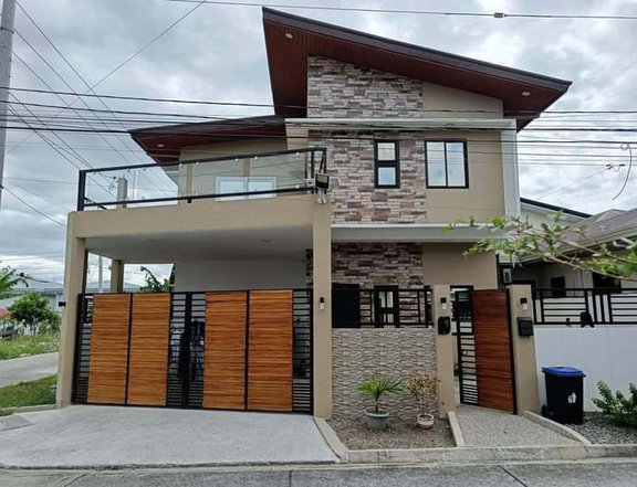 FOR SALE: FURNISHED MODERN TWO-STOREY HOUSE