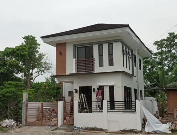 4-bedroom Single Detached House For Sale in Pacific Grand Villas Marigondon Lapu-Lapu City Cebu