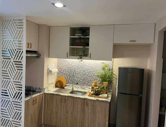 AFFORDABLE STUDIO UNIT CONDOMINIUM FOR SALE IN SUNTRUST AMADEA QUEZON CITY NEAR SCHOOLS