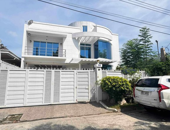 LUXURIOUS HOUSE FOR RENT WITH POOL IN TOWN & COUNTRY HOMES, SAN FERNANDO, PAMPANGA