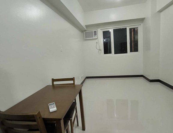 for rent condo in taft ave pasay quantum residences near la salle harrison libertad cartimar pasay