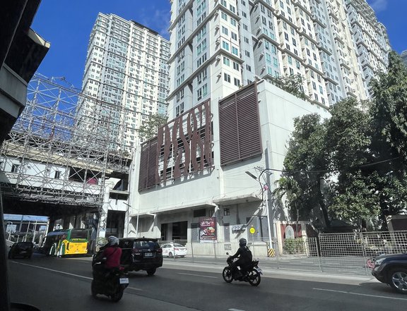 38.00 sqm 2-bedroom Condo For Sale in Pasig Metro Manila