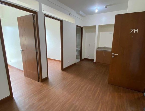 2 bedroom condo in pasay near metlive, moa, double dragon pasay city