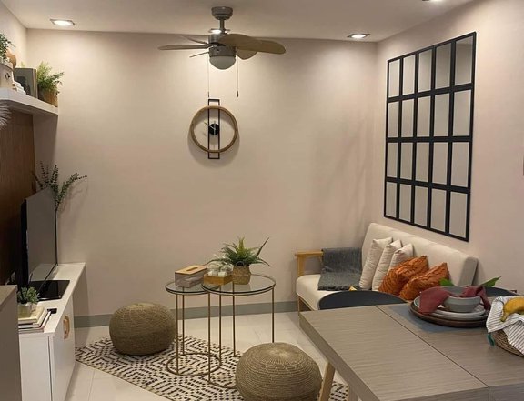 SPACIOUS 1BR UNIT CONDOMINIUM FOR SALE IN SUNTRUST CAPITOL PLAZA QUEZON CITY NEAR HOSPITALS