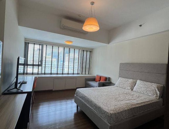 Ready For Occupancy 35.00 sqm Studio Residential Condo For Sale in Shang Salcedo Place Makati