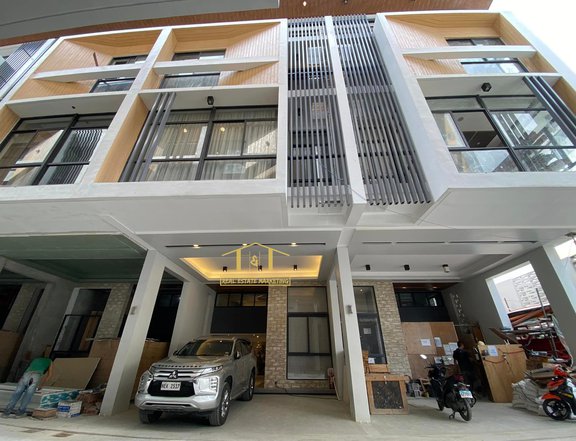 4-bedroom Townhouse For Sale in Santa Mesa Quezon City