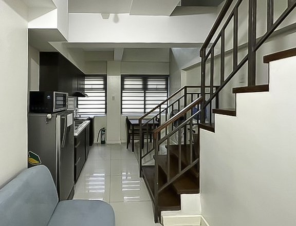 For Sale, 1 Bedroom Loft Type Condo in Eton Parkview Greenbelt, Makati