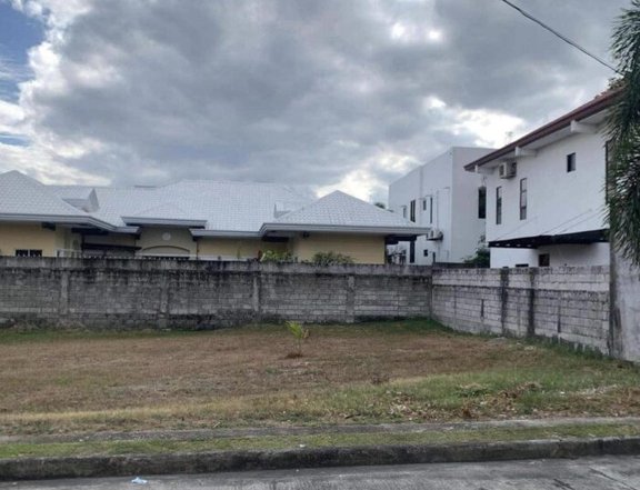 FOR SALE RESIDENTIAL LOT IN A PRIME SUBDIVISION IN ANGELES CITY NEAR CLARK