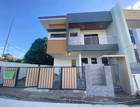 Ready For Occupancy 3-bedroom Single Attached House For Sale in Town and Country West Bacoor Cavite